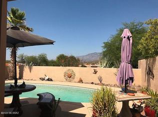10038 N Roxbury Dr, Tucson, AZ 85737