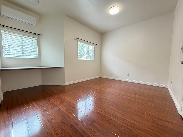 6354 Lemon Ave — Photo 12