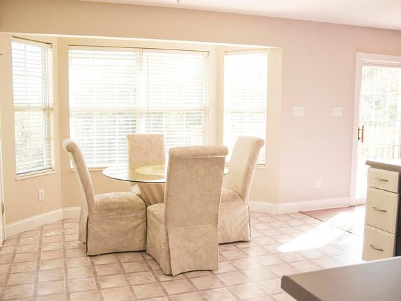 4th image of 3304 Franklin Creek Ln