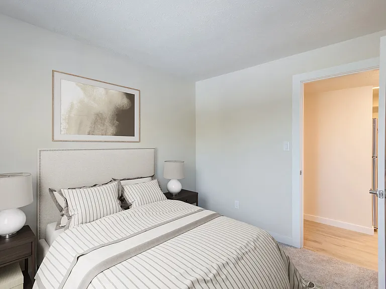 Golfview Apartments — Photo 40