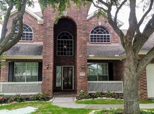 1949 Waters Edge Ln, Seabrook, TX 77586