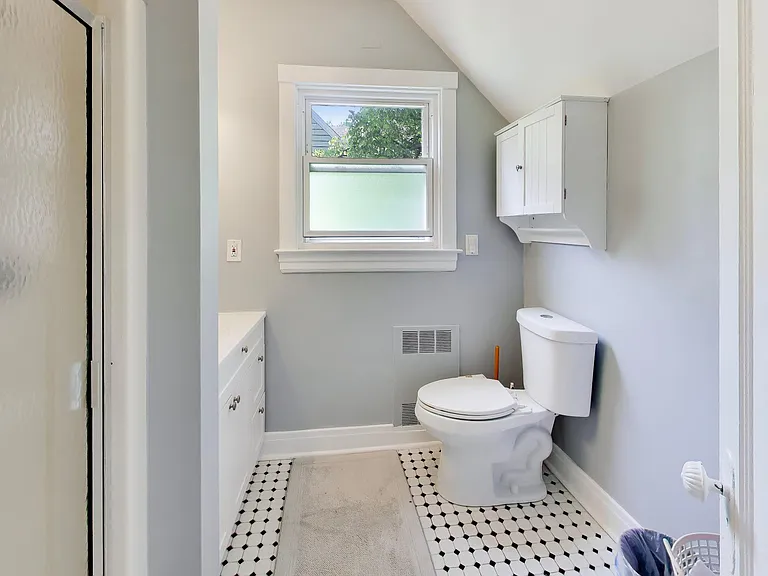 1911 Colfax St — Photo 29