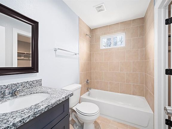 4th image of 8218 Crestview Dr Unit B
