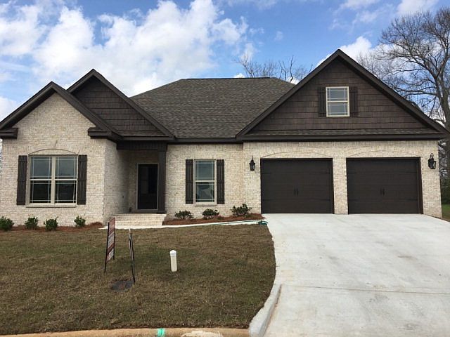 1st image of 315 Ponderosa Dr