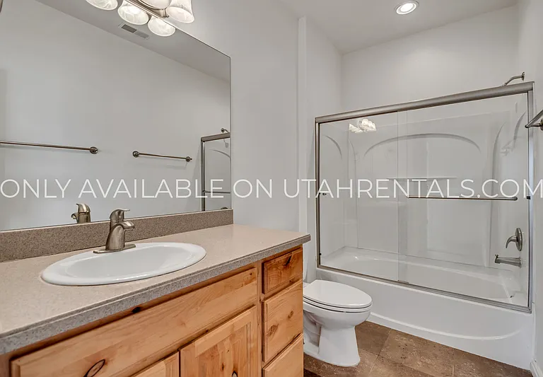 1028 Canyon Vista Rd #3 — Photo 20