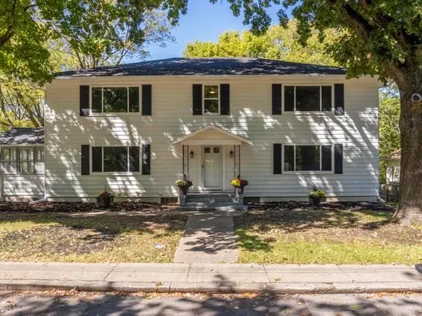 1342 N Main St, Kansas City, MO 64152
