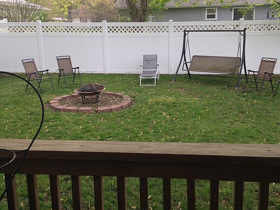 Backyard with vinyl fence