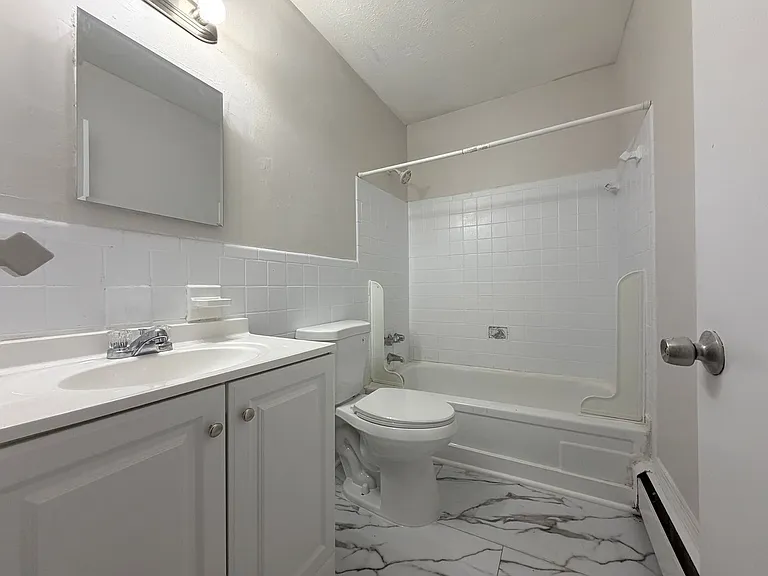 Cedar Chase — Photo 27
