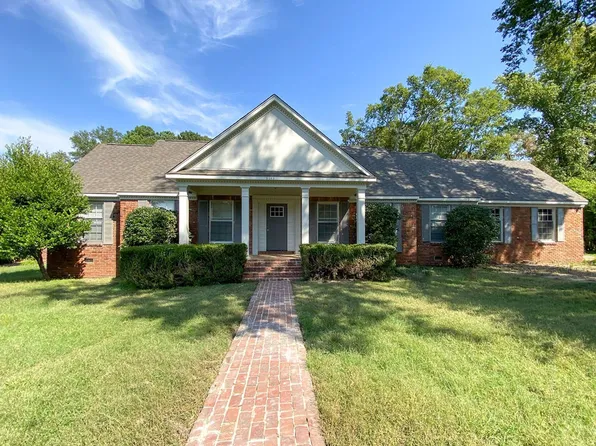 3192 Magevney St, Memphis, TN 38128