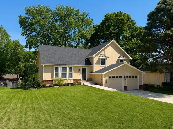 11006 W 49th Ter, Shawnee, KS 66203