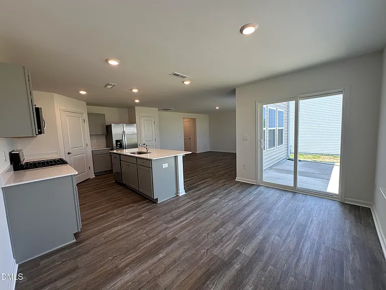 250 Bay Laurel Dr — Photo 13