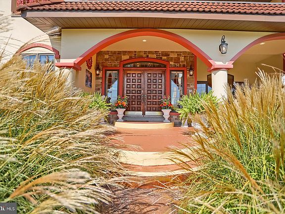 3rd image of 1164 Grangers Rd