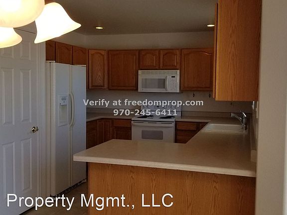 4th image of 303 Dogwood Dr