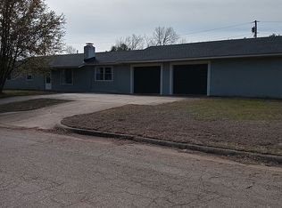 313 W 29th Ave, Stillwater, OK 74074