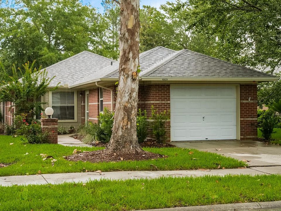 4529 Middleton Park Cir W-1