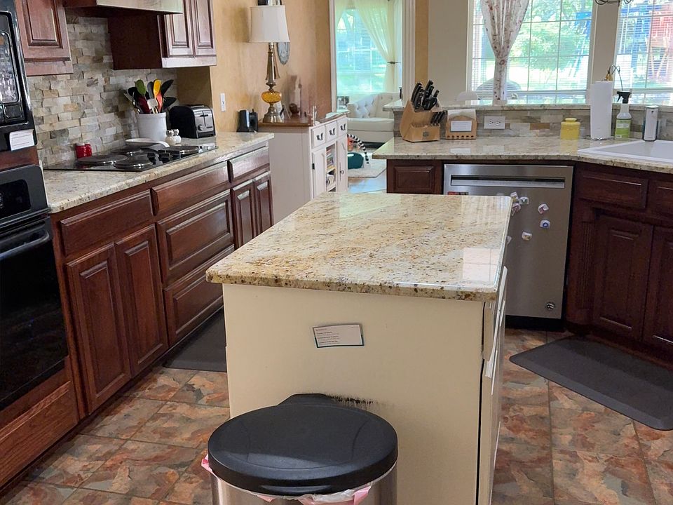 1st image of 148 S Fork Dr