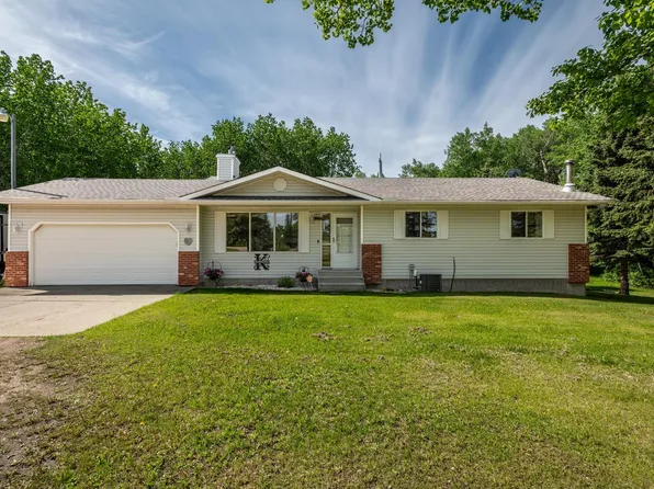 21531 Wye Rd, Strathcona County, AB T8E 2J2