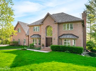 155 Deer Ln, Deer Park, IL 60010