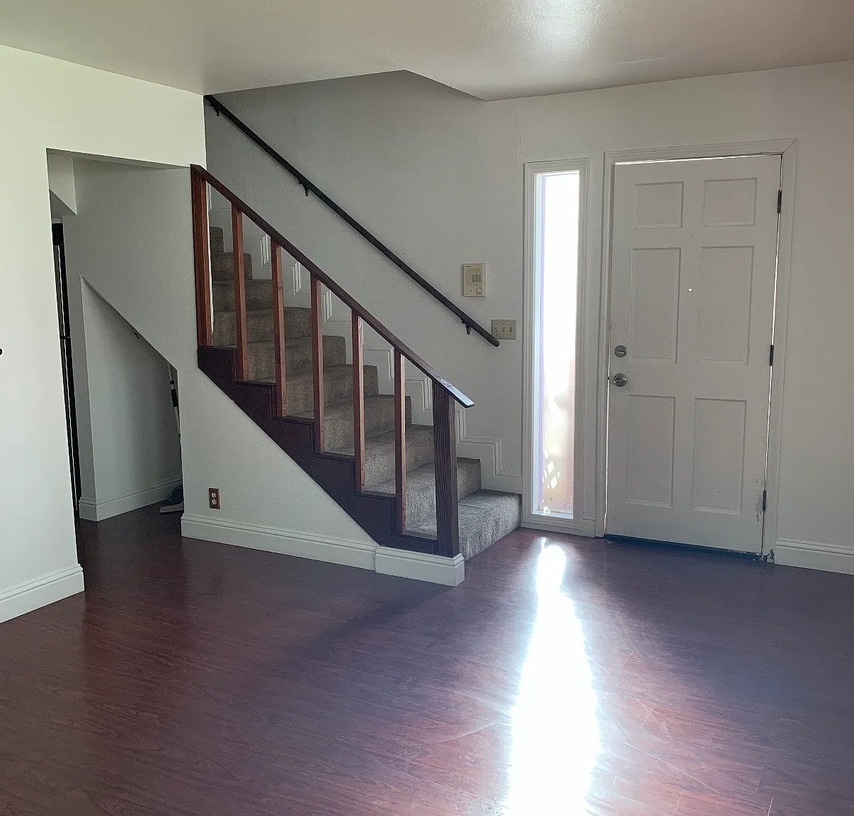 1 bed, 850 sqft, $2,000 — Photo 2