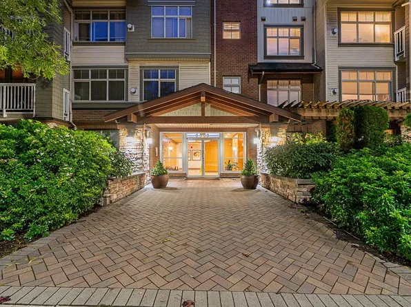 6500 194th St #216, Surrey, BC V4N 5X4