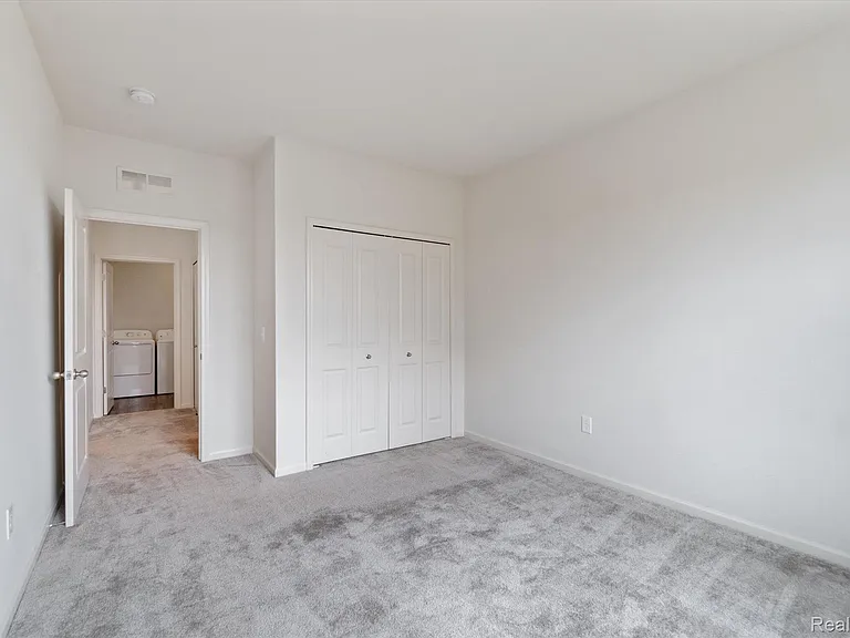 9804 Ridge Run St — Photo 18
