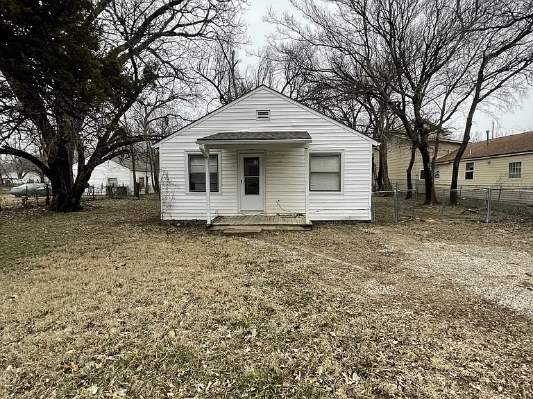 420 S Kessler St — Photo 3