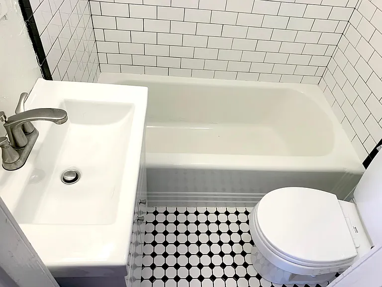186 Waterman St #1 — Photo 31