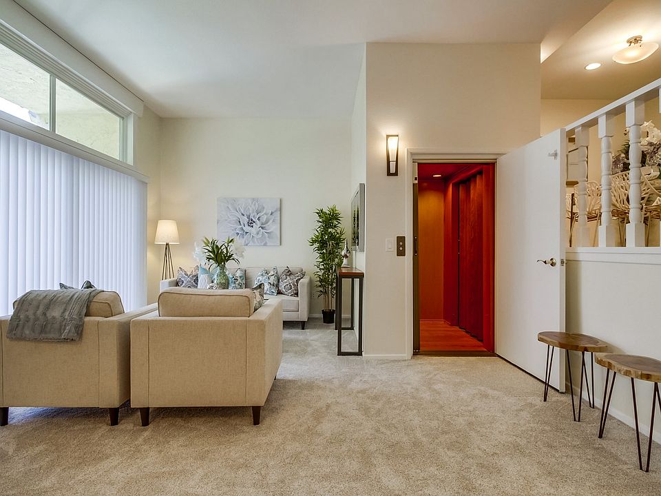 1st image of 4920 McConnell Ave #1/2