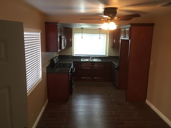4th image of 332 W Center St APT D