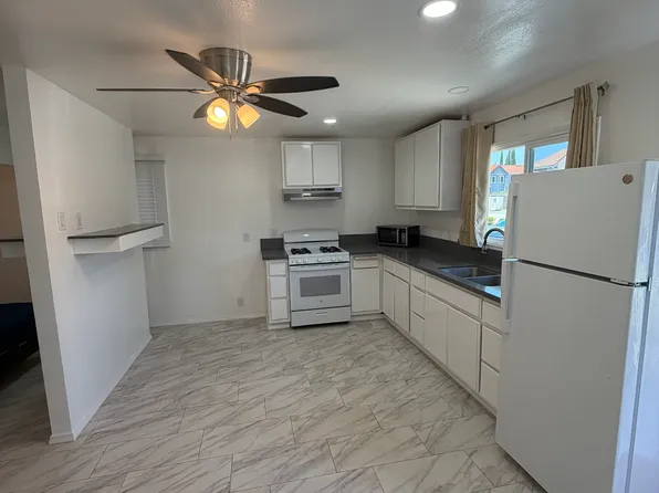 14051 Paramount Blvd #1/2, Paramount, CA 90723