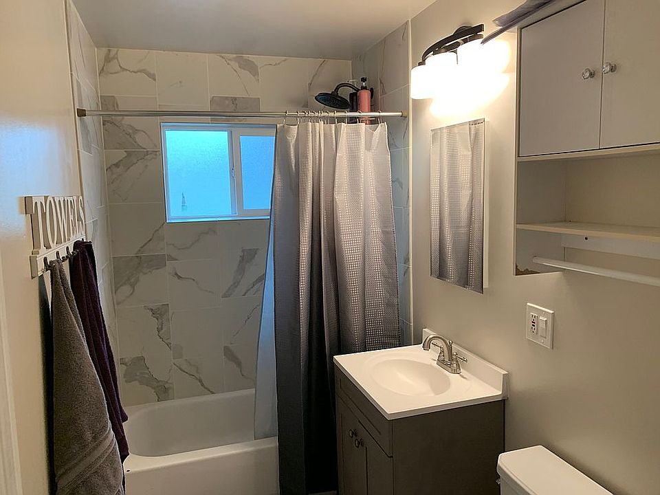 2nd image of 1293 Howard Dr