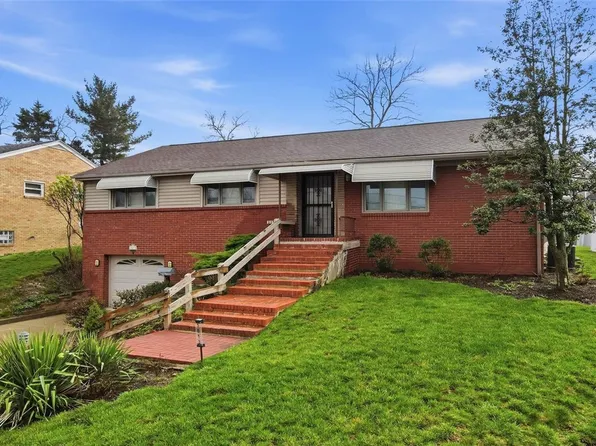 1013 El Rancho Dr, Pittsburgh, PA 15220