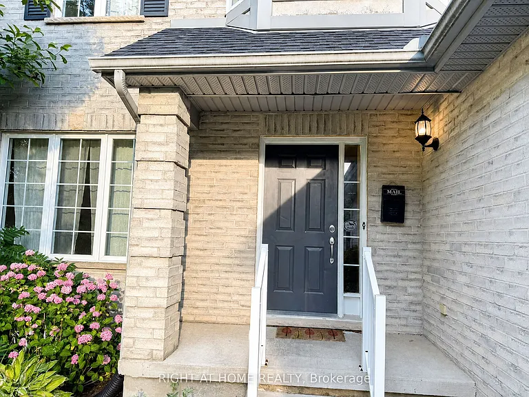 890 Guildwood Blvd — Photo 2