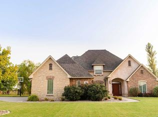 5602 Pheasant Run Dr, Enid, OK 73703