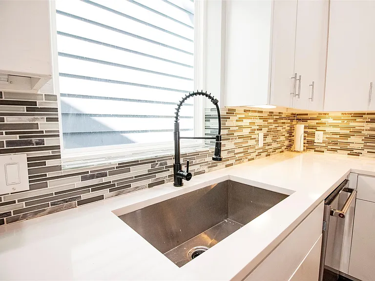 413 Gregg St — Photo 14