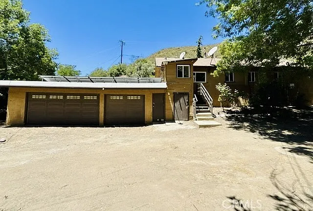 43156 Lake Hughes Rd photo 1