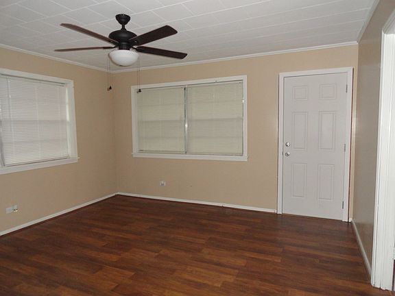 4th image of 610 Angers St