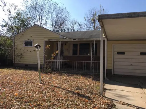 1211 Ne #B, Miami, OK 74354