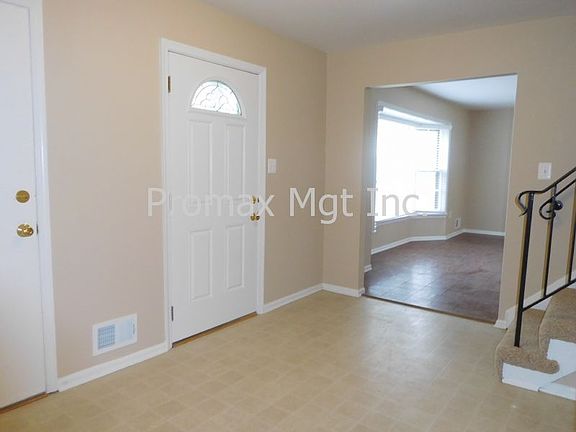 2nd image of 9351 Tovito Dr