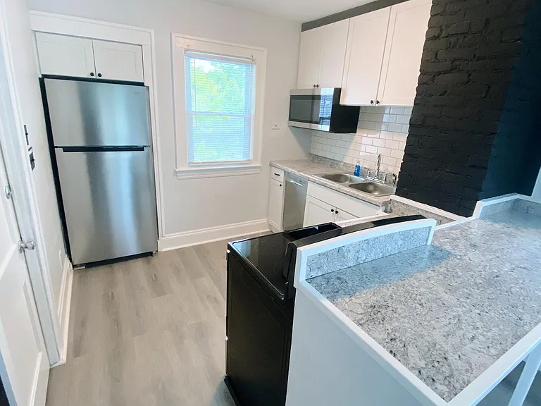 13433 Merl Ave — Photo 1