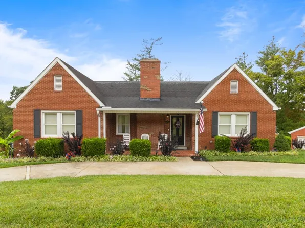 5120 Nickel Plate Dr, Huntington, WV 25705