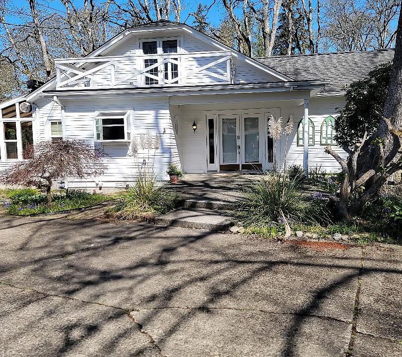 1st image of 9840 Dekoven Dr SW