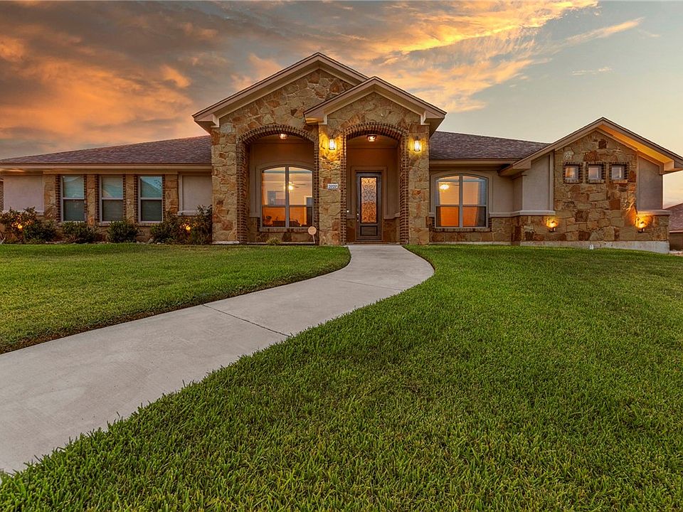 1st image of 2020 Bella Vita Dr