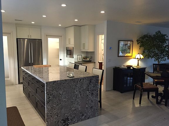 2nd image of 3203 Valley Glen Dr