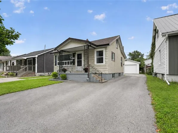 333 Simpson Ave, Welland, ON L3B 4Y7
