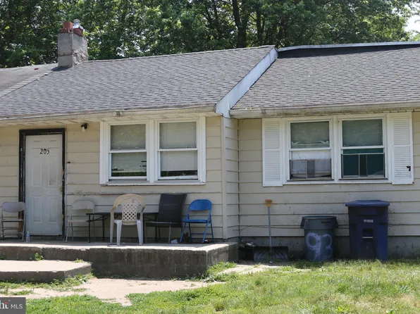 205 Kinsley Rd, Pemberton, NJ 08068
