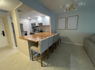 2000 Atlantic Shores Blvd, Hallandale Beach, FL 33009