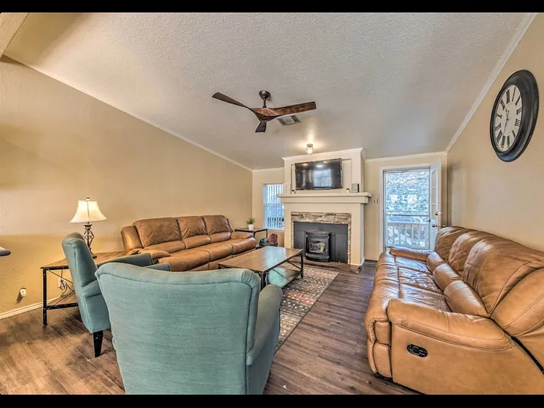 202 Muchachita Ave #1 — Photo 8