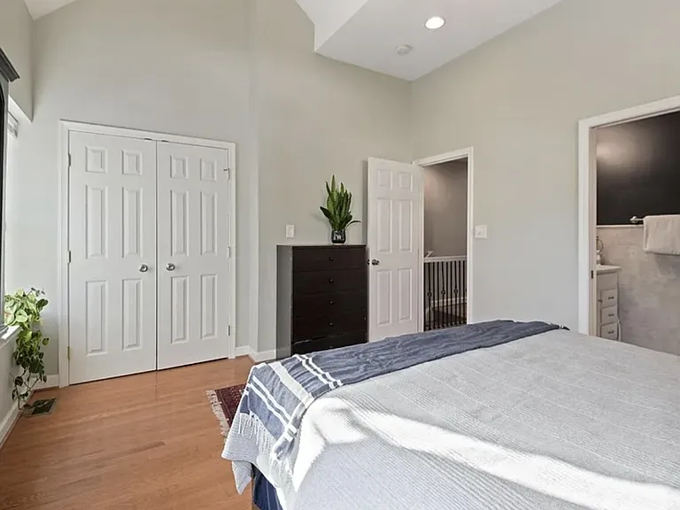 15 Gallatin St NW — Photo 6