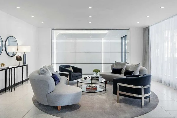 Sold by Owner | media 21